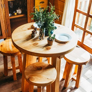 Живая мебель, выполненная из древесины в Чернореченском - chernorechenskij.mebel54.com | фото